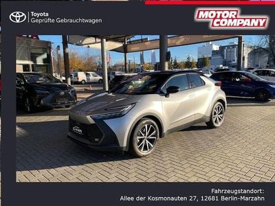 Neu Toyota C-HR 152 PS (111 kW) 2025 Silber SUV