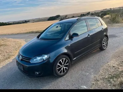 Gebraucht VW Golf Plus Cross Match 122 PS (89 kW) 2012 Blau Limousine