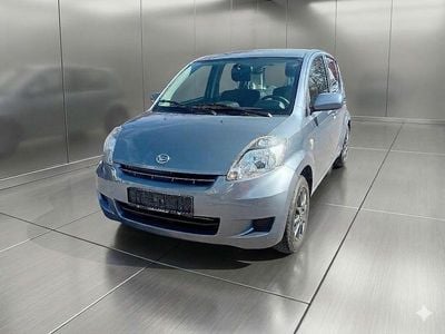 Gebraucht Daihatsu Sirion 91 PS (66 kW) 2011 Grau Kleinwagen