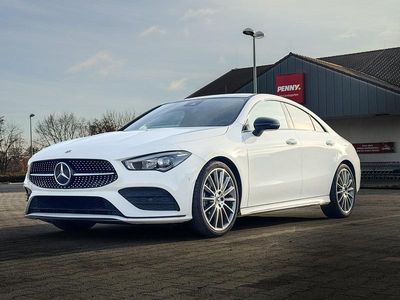 Gebraucht Mercedes CLA180 AMG line 136 PS (100 kW) 2022 Weiß Limousine