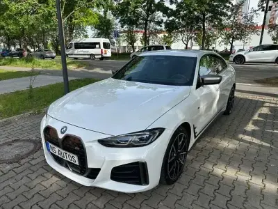 Gebraucht BMW i4 Sport Line 419 kW (571 PS) 2023 Alpinweiss iii Limousine