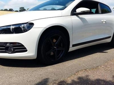 Usata VW Scirocco 200 CV (147 kW) 2009 Bianco Coupé