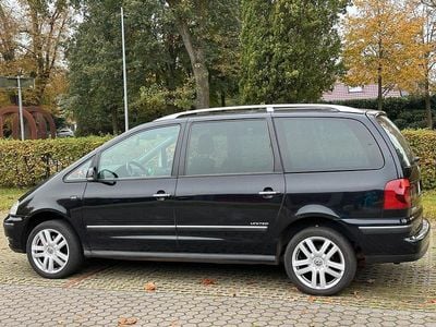 Schwarz Gebraucht 2010 VW Sharan Van / Kleinbus | 5.500 € (Guter Preis)