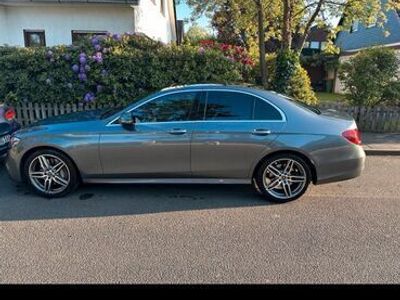 gebraucht Mercedes E350 Matic AMG line/ 360•Kam/ Pano