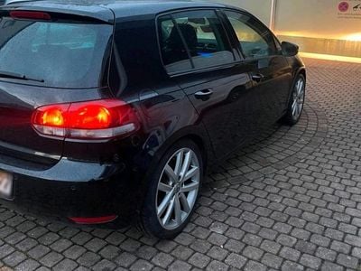 Second-hand VW Golf VI Highline 160 CP (117 kW) 2009 Negru Hatchback