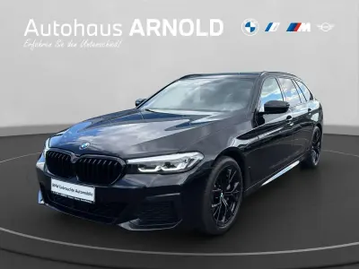 Gebraucht BMW 530 M Sport 245 PS (180 kW) 2023 Saphirschwarz Kombi
