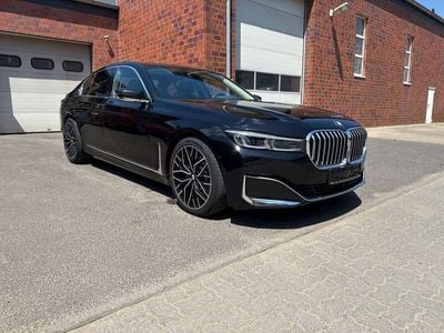 BMW 730