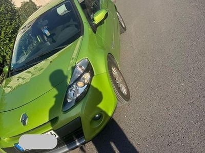 Begagnad Renault Clio II Expression 68 HK (50 kW) 2009 Grön Sedan