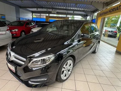 Gebraucht Mercedes B200 136 PS (100 kW) 2018 Schwarz Van / Kleinbus