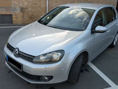 Gebraucht VW Golf VII Comfortline 122 PS (89 kW) 2012 Silber Limousine