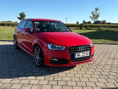 Gebraucht Audi A3 Sport 150 PS (110 kW) 2016 Rot Limousine