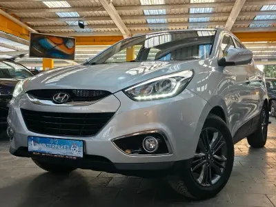 Gebraucht Hyundai ix35 Style 135 PS (99 kW) 2015 Silber SUV