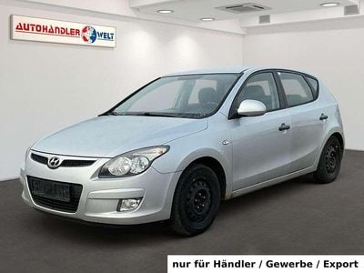 Gebraucht Hyundai i30 Edition+ 109 PS (80 kW) 2010 Silber Limousine