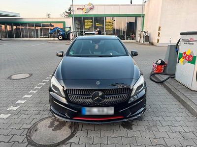 Gebraucht Mercedes A250 AMG line 211 PS (155 kW) 2013 Schwarz Kleinwagen