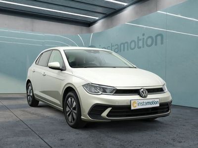 Gebraucht VW Polo Move 80 PS (58 kW) 2024 Silber Limousine