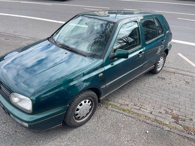 VW Golf III