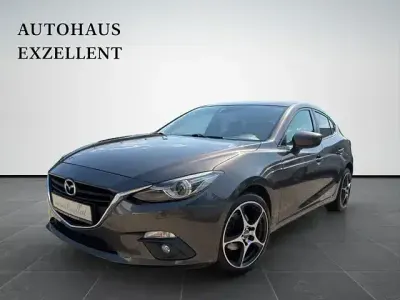 Gebraucht Mazda 3 Nakama 120 PS (88 kW) 2016 Andere Limousine