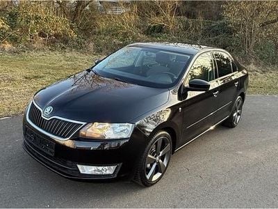Gebraucht Skoda Rapid Elegance 90 PS (66 kW) 2015 Schwarz Kleinwagen
