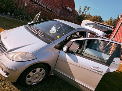 Gebraucht Mercedes A180 Avantgarde 109 PS (80 kW) 2005 Silber Kleinwagen