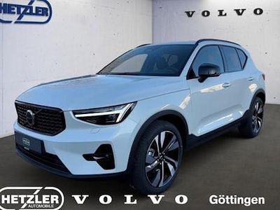 Neu Volvo XC40 Plus 163 PS (119 kW) 2025 Weiß SUV