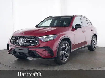 Używany Mercedes GLC300 AMG Line Premium Plus 269 KM (197 kW) 2025 Czerwony SUV