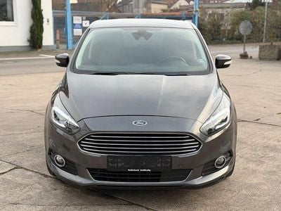 Gebraucht Ford S-MAX Titanium 150 PS (110 kW) 2016 Weiß Van / Kleinbus
