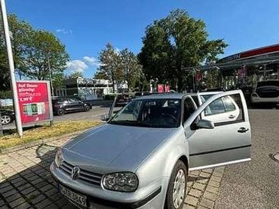 VW Golf IV