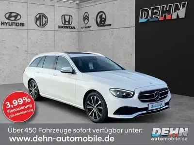 Gebraucht Mercedes E300 Avantgarde 320 PS (235 kW) 2022 Polarweiss  unilack Kombi