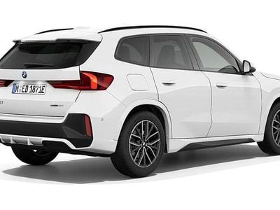 Neu BMW iX1 Luxury Line 150 kW (204 PS) 2026 Weiß SUV