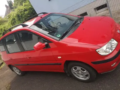 Gebraucht Hyundai Matrix Edition+ 103 PS (75 kW) 2005 Rot Van / Kleinbus