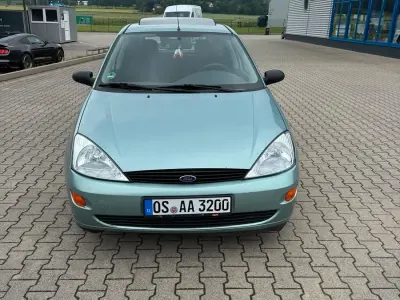 Gebraucht Ford Focus 85 PS (62 kW) 2000 Grün Kombi