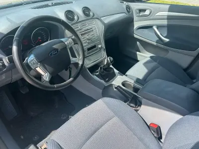 Gebraucht Ford Mondeo 110 PS (80 kW) 2008 Blau Limousine