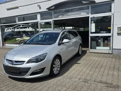 Używany Opel Astra Style 120 KM (88 kW) 2015 Srebrny Kombi