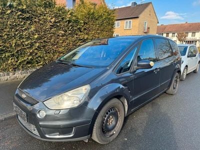Gebraucht Ford S-MAX Titanium 145 PS (106 kW) 2009 Grau Van / Kleinbus