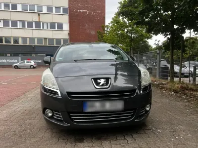 Gebraucht Peugeot 5008 2010 Grau Van / Kleinbus