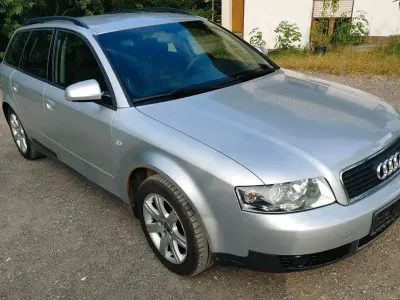 Gebraucht Audi A4 131 PS (96 kW) 2002 Silber Kombi