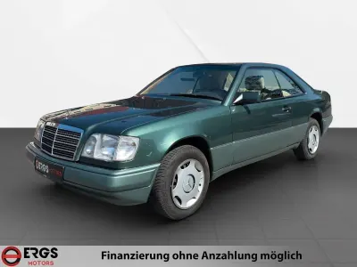 Gebraucht Mercedes E220 150 PS (110 kW) 1994 Grün Coupé