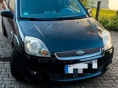 Gebraucht Ford Fiesta Fun X 80 PS (58 kW) 2007 Schwarz Kleinwagen