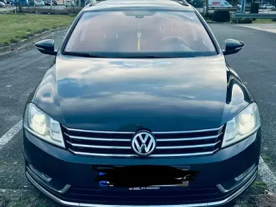 Gebraucht VW Passat 140 PS (102 kW) 2011 Andere farben Kombi