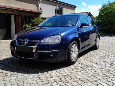 Gebraucht VW Jetta Trendline 102 PS (75 kW) 2006 Blau Limousine