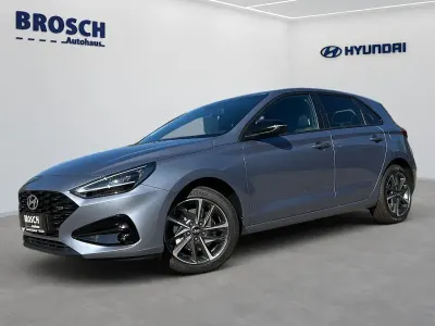 Neu Hyundai i30 Advantage 101 PS (74 kW) 2026 Meta blue Limousine