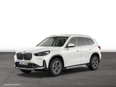 Mineralweiß metallic Gebraucht 2025 BMW X1 Luxury Line SUV | 47.034 € (Guter Preis)