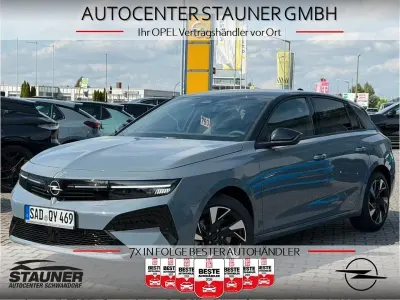 Neu Opel Astra 145 PS (106 kW) 2026 Grau Limousine