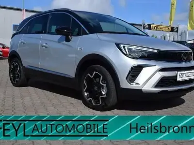 Używany Opel Crossland X Ultimate 131 KM (96 kW) 2022 Srebrny SUV