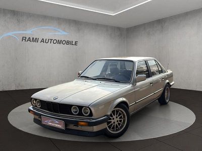 Gebraucht BMW 325 122 PS (89 kW) 1984 Gold Limousine