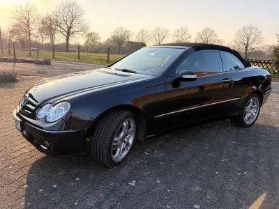 Gebraucht Mercedes CLK280 Avantgarde 231 PS (169 kW) 2007 Schwarz Cabrio