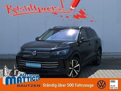 Schwarz (deep black perleffekt) Gebraucht 2024 VW Tiguan IQ Drive SUV | 46.439 €