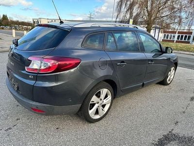Gebraucht Renault Mégane III Dynamique 110 PS (80 kW) 2012 Grau Limousine