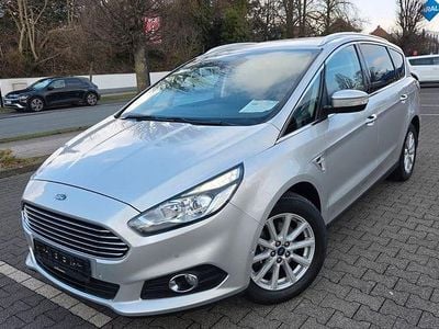 Usata Ford S-MAX Titanium 150 CV (110 kW) 2017 Argento Monovolume