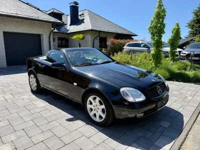 Gebraucht Mercedes SLK230 193 PS (141 kW) 1999 Schwarz Cabrio